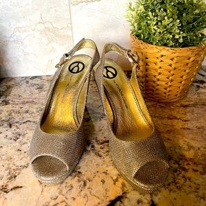 The Wishbone Collection High Heel Shoes